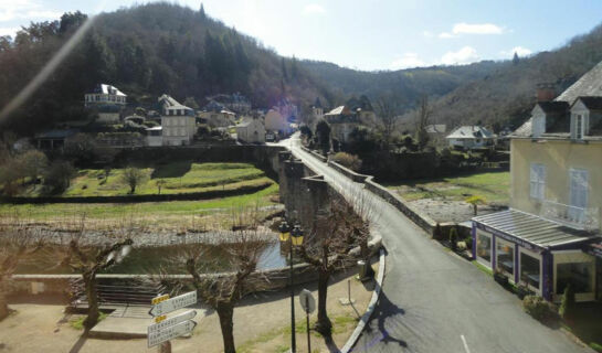 HOTEL AUX ARMES D'ESTAING Estaing