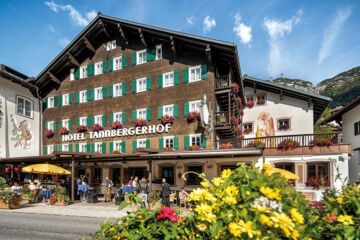 HOTEL TANNBERGERHOF (B&B) Lech am Arlberg