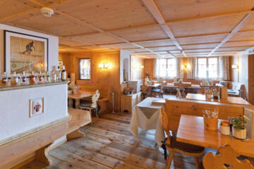 HOTEL TANNBERGERHOF (B&B) Lech am Arlberg