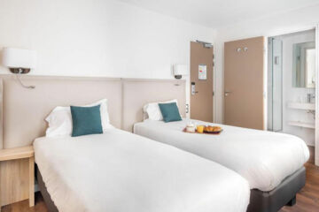 HOTEL COURCELLES MEDERIC (B&B) Paris