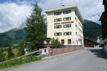 HOTEL KISTENPASS (B&B) Brigels