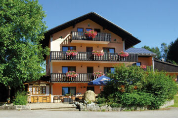 NEUHOF - LANDHOTEL & WIRTSHAUS Zenting